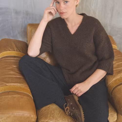 Ilya Knit V-neck
