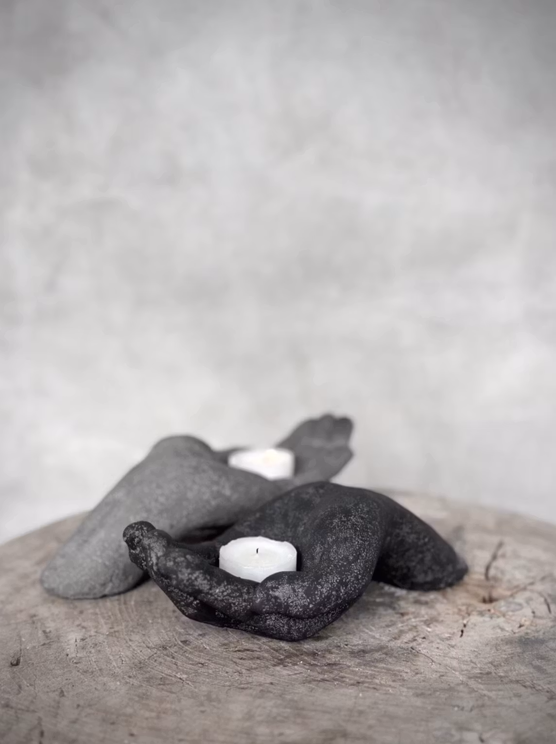 Goro - Stone hand