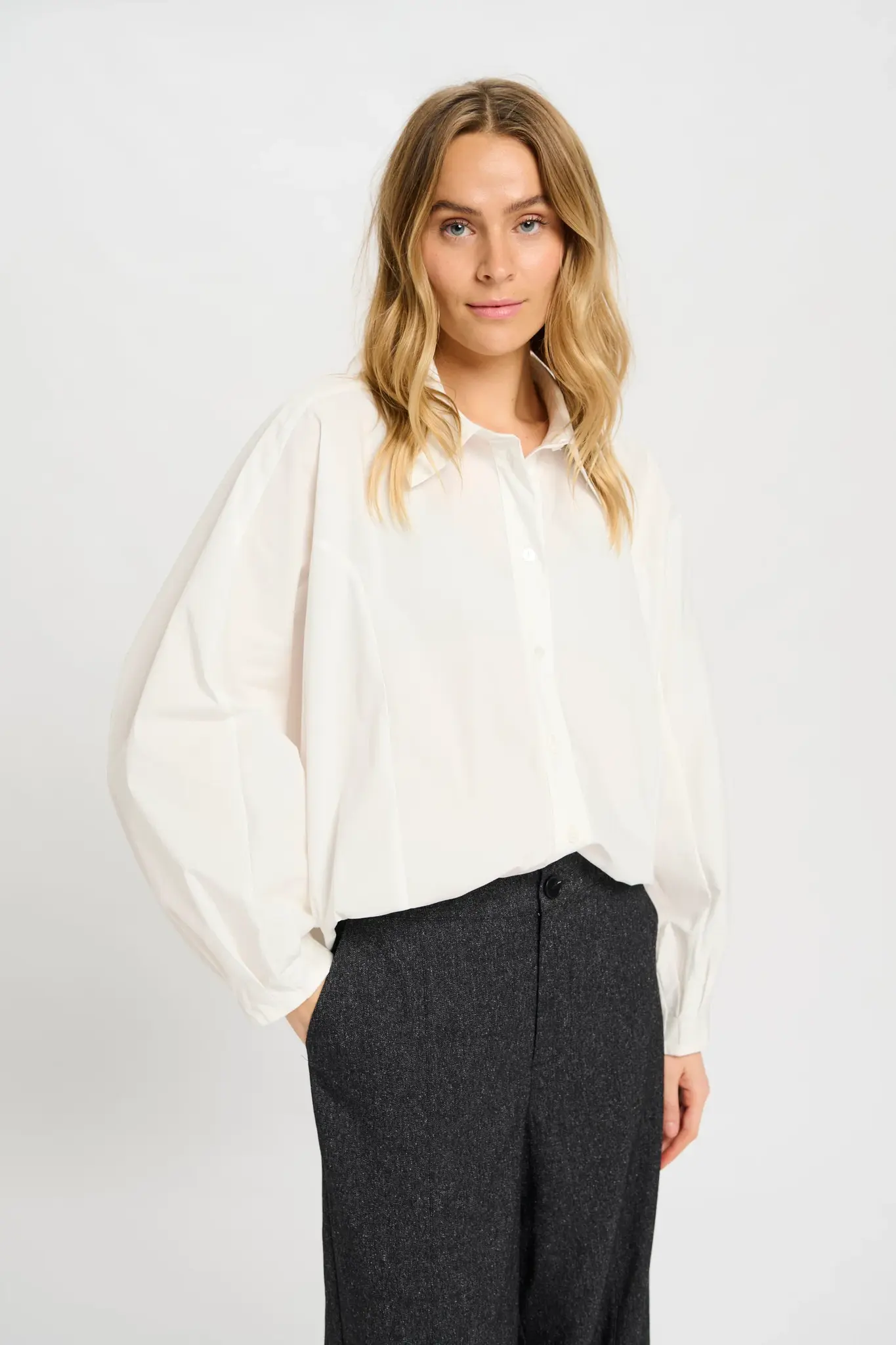 Balloon Shirt White