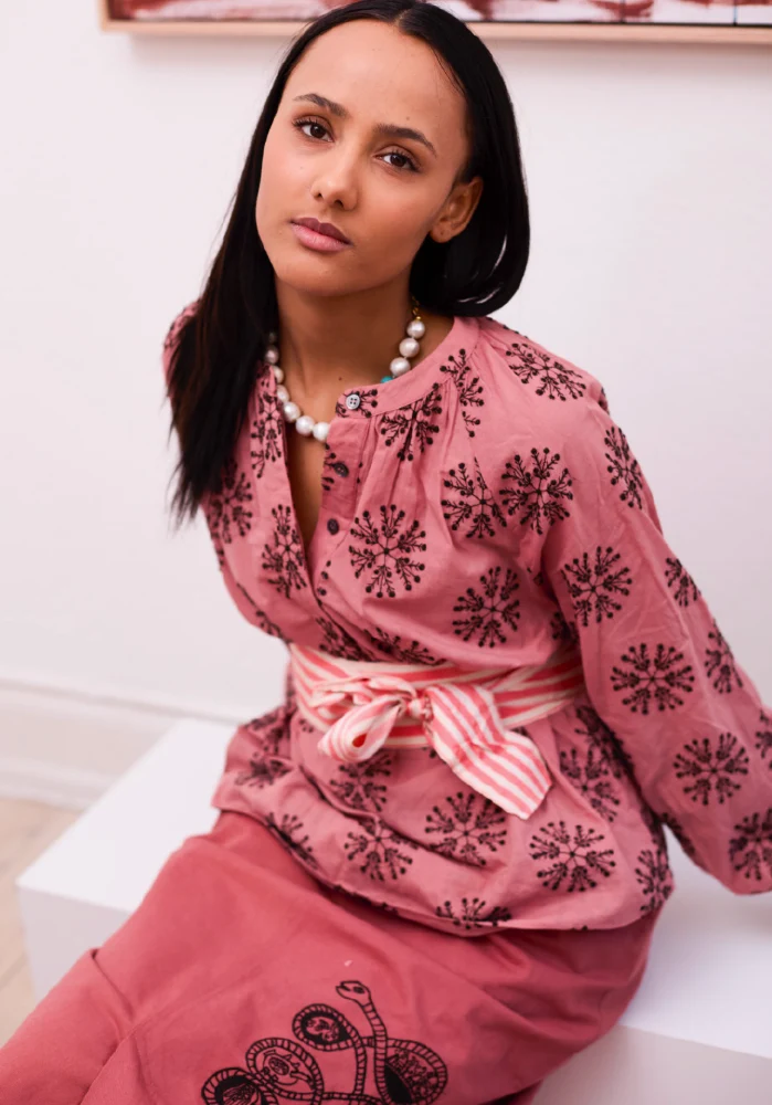 Issi Blouse