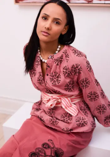 Issi Blouse