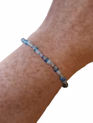 Armband, Blåa Glaspärlor!