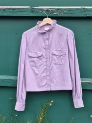 Rödtotts Skjortblus, Smalspårig Manchester, Lavendel, storlek 44.