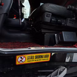 Ställ skorna här Dekal