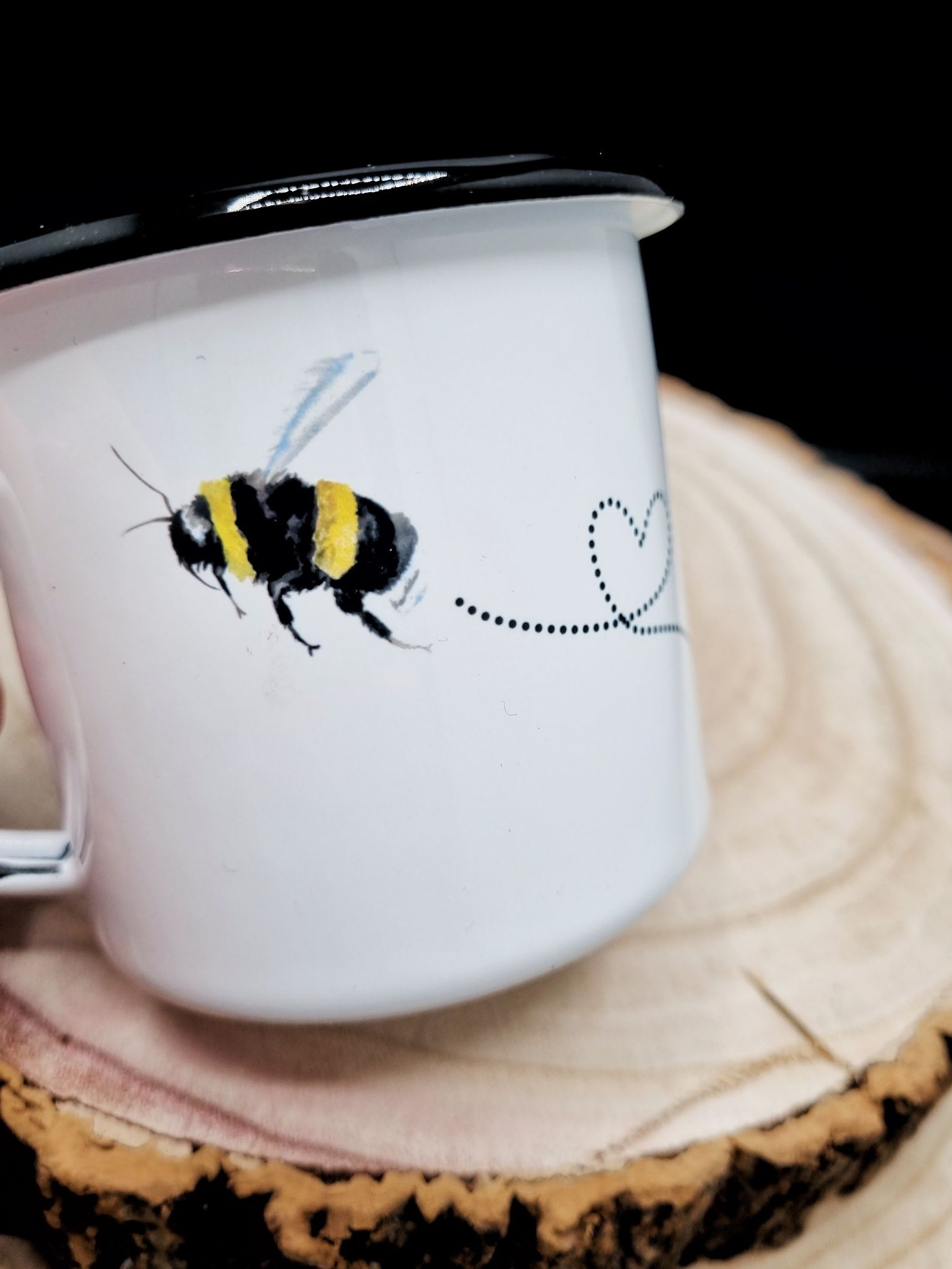Emaljmugg - Bee Awesome