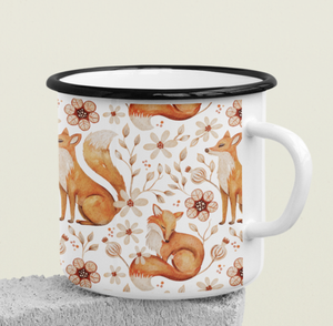 Emaljmugg - Räv bland blommor