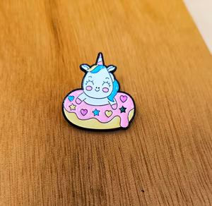 Pin: Unicorn munk