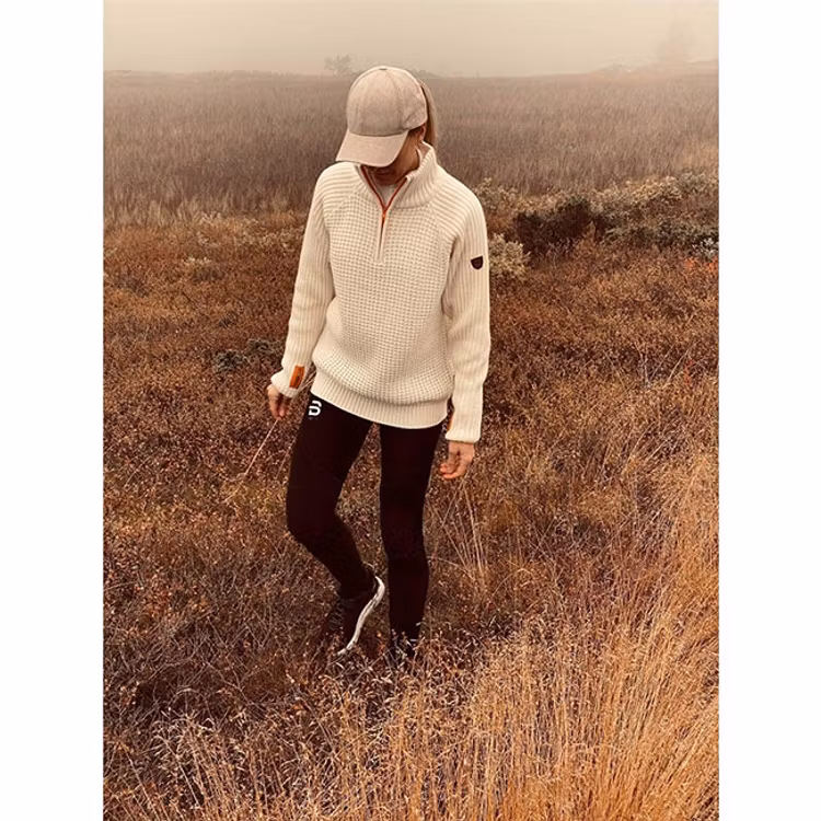 Vildmark tröja – Offwhite