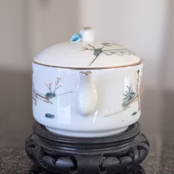 Chinese antique teapot with figure decoration, 19th century #2983