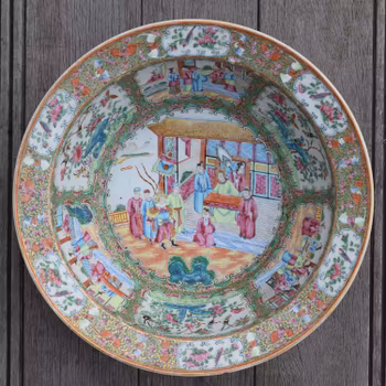 A very big antique Chinese Rose Mandarin Basin Handwasher Canton Famille Rose
