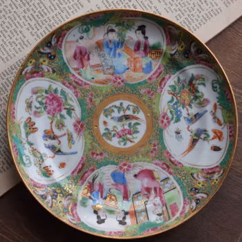 Antique Chinese Canton Rose Medallion dish with melon reserves famille rose #306