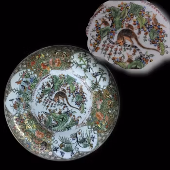 Canton Famille rose dish with squirrels / rats Qing Dynasty 19th Century