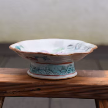 Antique dish on foot lotus flowers Guangxu period