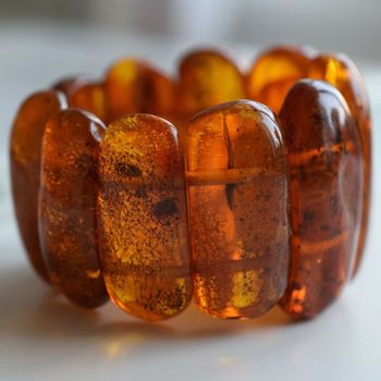 Natural Amber danish raw stone amber bracelet many inclusions insects large 85g #2375