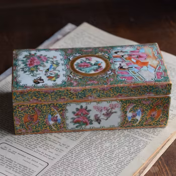 Antique Chinese Canton Mandarin Enamel Brush Box, Late Qing