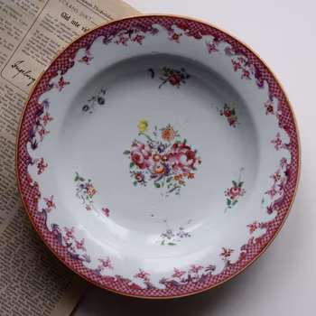 A antique Chinese famille rose deep plate, period of Qianlong, 18th Century #378