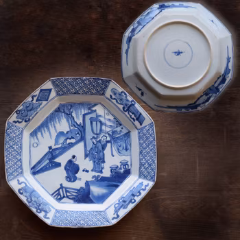 An Antique Chinese Blue & White octagonal plate with figure story Kangxi period