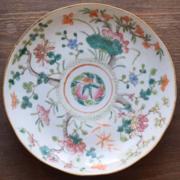 Antique Chinese Qing Dynasty famille rose dish Tongzhi Mark & Period #535
