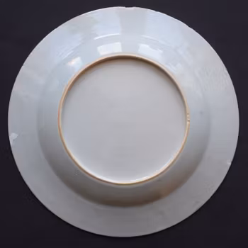 Antique Chinese famille rose plate, period of Yongzheng, 18th Century #552