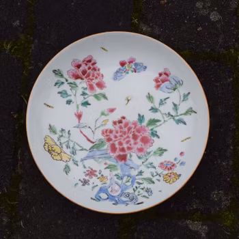 A very fine Yongzheng period famille rose deep mouth dish