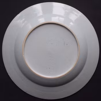 Antique Chinese porcelain plate first half of 18th C Yongzheng / Qianlong #583