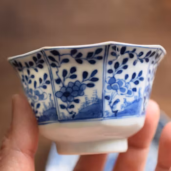An Antique Chinese Blue & White teacup and saucer Kangxi period #613