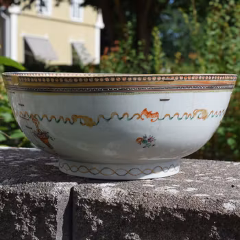 Antique Chinese Punch Bowl Qianlong Period 18th century famille rose decorated