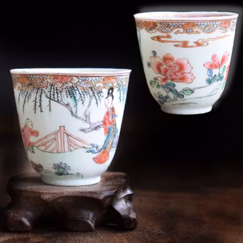 Antique Chinese Porcelain teacup Yongzheng Period Famille Rose 18th century