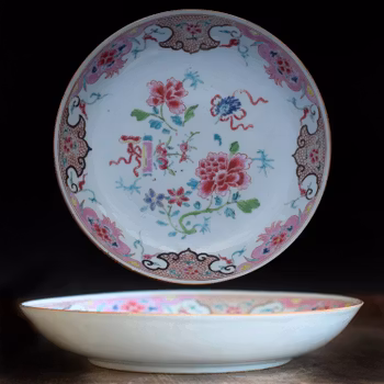 An antique Chinese famille rose deep mouth plate, Early 18th c Yongzheng