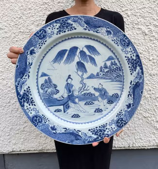 Antique Chinese Export Blue and White Porcelain charger, Qianlong period #766