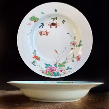 Antique Chinese porcelain deep plate Famille Rose plate early18th C #807