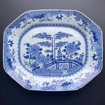 Antique Chinese Export Blue and White Porcelain platter, Qianlong period #863