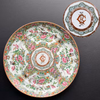 Antique Chinese Armorial Canton Rose Medallion plate #932