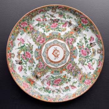Antique Chinese Armorial Canton Rose Medallion plate #932