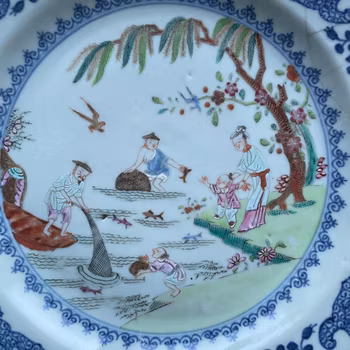 A Chinese famille rose plate with figure scenes, Qianlong, Qing Dynasty #999