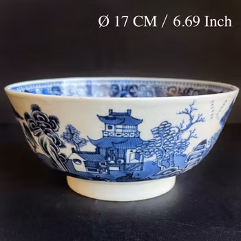 Antique Chinese blue and white Porcelain bowl Qianlong period #1010