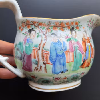 Chinese antique famille rose milk jug, early 19th, Jiaqing/Daoguang c #1035