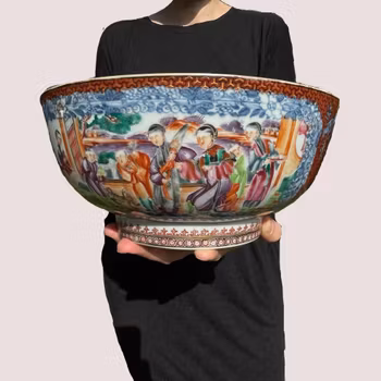 Antique Chinese punch bowl famille rose with figures Qianlong period #1075