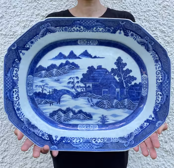 Chinese antique underglazed blue and white platter, Qianlong Period #1126