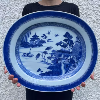 Antique Chinese Export Blue and White Porcelain platter, Qianlong period #1127