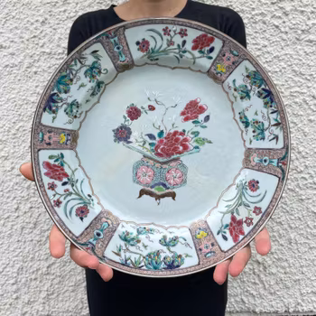 Antique Chinese porcelain plate first half of 18th C Yongzheng / Qianlong #1171