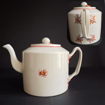 Antique Chinese Porcelain tea pot 18c Jiaqing period #1163