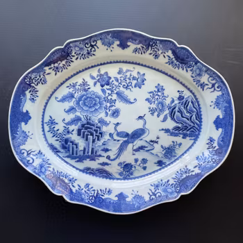 Chinese antique underglazed blue and white platter, Qianlong Period #1189