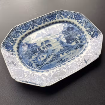 Chinese antique under glazed blue and white platter, Qianlong Period #1226