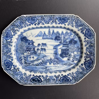 Chinese antique under glazed blue and white platter, Qianlong Period #1226