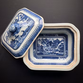 Chinese antique underglazed blue and white small Tureen, Jiaqing Period #1288