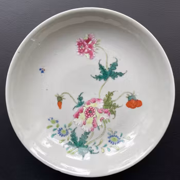 Antique Chinese famille rose deep mouth dish, Yongzheng Period #1310