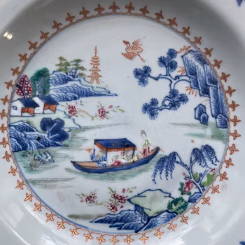 Antique Chinese underglazed blue plate with Famille Rose, Qianlong, Qing #1305