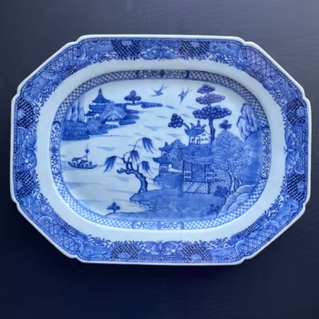 Antique Chinese blue and white platter, Qianlong period #1342