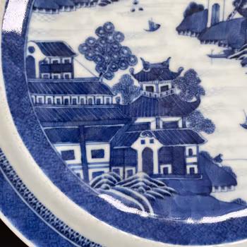 Antique Chinese blue and white warming plate, 18c Jiaqing period #1371